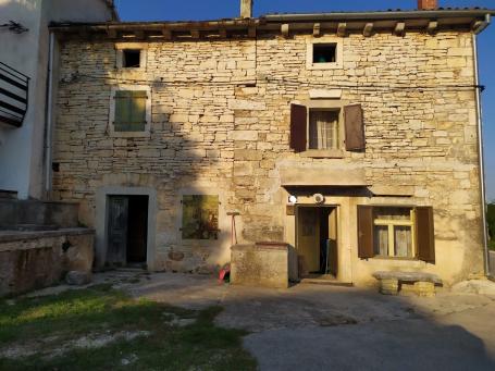 Stone Istrian house between Bale and Rovinj