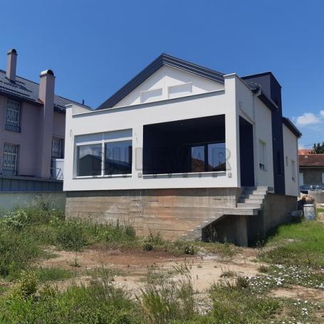 Kuća Donji Komren, 220m2