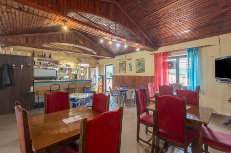 Istra, Marčana, opremljen poslovni prostor - restoran 156 m2