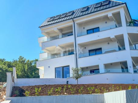OPATIJA, IČIĆI - larger apartment with a terrace near the sea in a new building with a panoramic vie