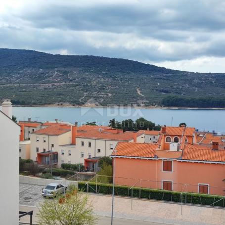 CRES ISLAND, CRES CITY, superb 3 bedroom + bathroom penthouse in a new building with a sea view