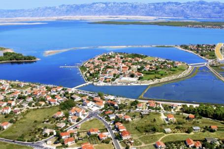 Zadar, Nin, građevinsko zemljište 1421m2