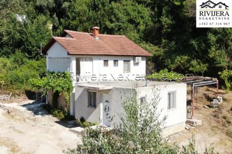  For Sale of two houses in Herceg Novi area Topla 3