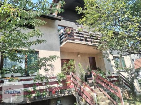 Prodaje se kuća u Paraćinu kompletno nameštena i opremljena