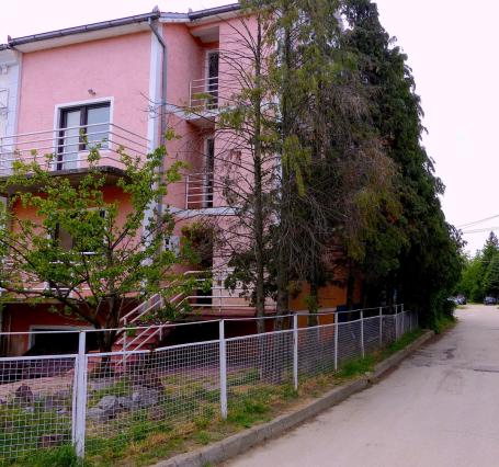4-etažna kuća na prodaju, Bačvanska 39, 130. 000 €, 360m²