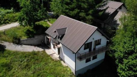 Prodaje se  kuća za odmor, 148 m2,  Zlatar, Nova Varoš