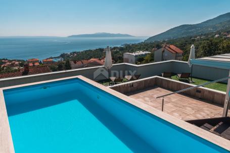 OPATIJA, IČIĆI - apartment 79m2 with a garden in a newer building with a swimming pool on the roof, 