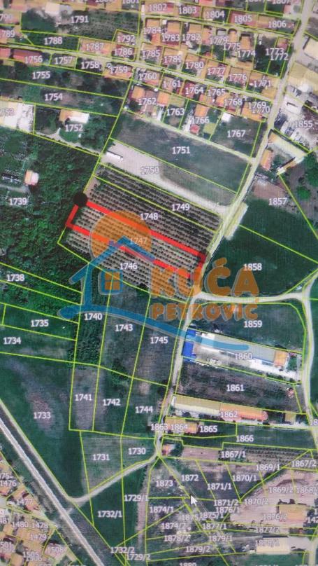 Ekskluzivna prodaja zemljišta u građevinskoj zoni, u blizini carine, 3212m2
