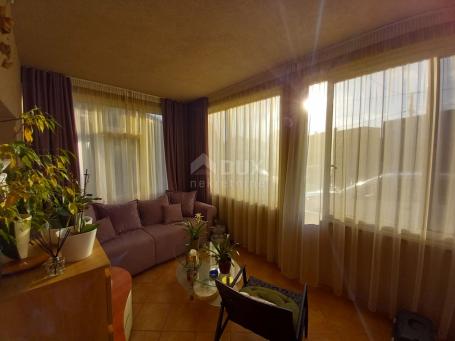OPATIJA, MATULJI - 2 bedroom + bathroom, 60 m2, in a great location with a separate entrance and gar