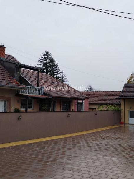 Prodaje se kuća u Knez Miloševoj