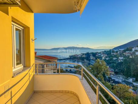 OPATIJA, IČIĆI - larger apartment with terrace, panoramic sea view, 250 meters from the beach