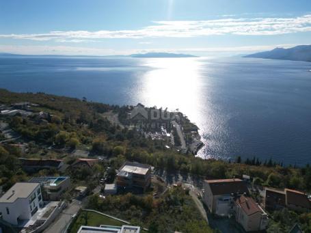 OPATIJA, PAVLOVAC - building plot 1420 m2 with a panoramic view of the sea for a residential buildin
