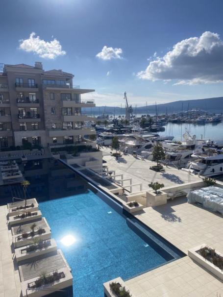 Luxury apartment in Porto Montenegro