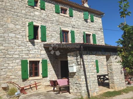 Title: Charming Hundred-Year-Old Stone Townhouse in Istria for Year-Round Rental