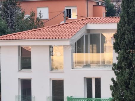 Wohnung Turnić, Rijeka, 100m2