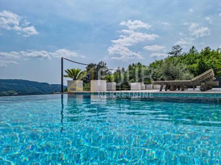 Istra, Buzet - okolica, unikatna vila s bazenom na osami!