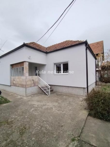 Prodaje se kuća u Ljubiću