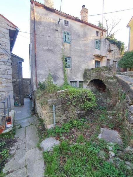 House House for sale for renovation, Labin