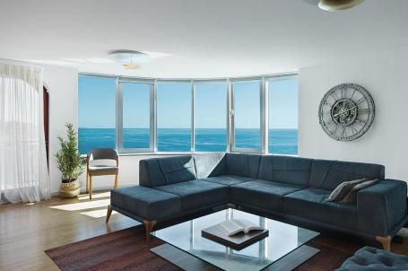 Three-room apartment, with a panoramic view of the sea, Budva