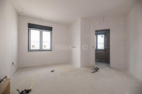 Novogradnja, Maksimir, 5-soban stan, lift, 2 garažna mjesta