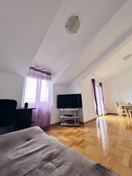 Two bedroom apartment, Dumidran,  Tivat
