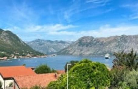 House for sale, Kotor