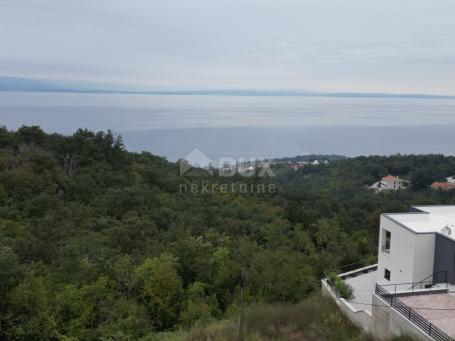 OPATIJA, IČIĆI, POLJANE- villa 155m2 s panoramskim pogledom na more i bazenom + uređena okućnica 600