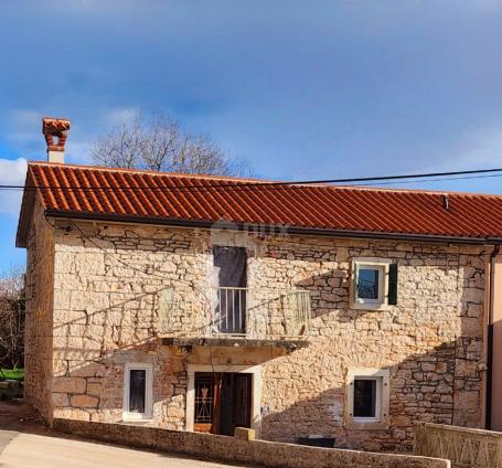 ISTRIA. LABIN - Newly adapted stone house