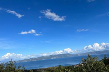 Istra, Labin, građevinsko zemljište sa pogledom na more NKP 926 m2