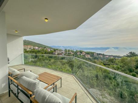 OPATIJA, IKA - apartment in new building 135m2 + roof terrace 77m2, panoramic sea view