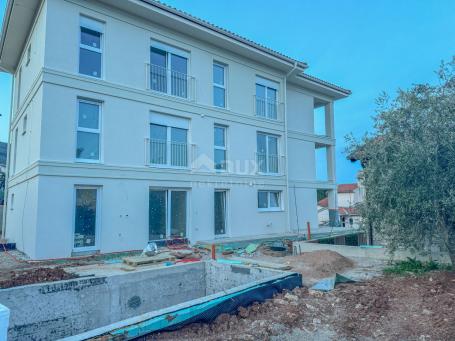 OPATIJA, IČIĆI - apartment in a new building with swimming pool, garage, elevator near the sea and O