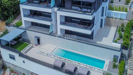 OPATIJA, CENTAR - najam stana 130m2 u novogradnji s bazenom i garažom u centru Opatije