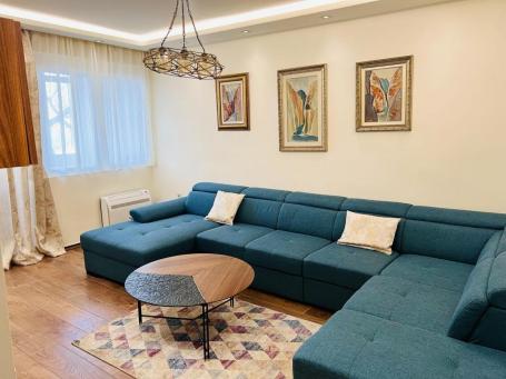 Elegant Three-Bedroom Apartment on Tuško Put - Your New Oasis of Comfort