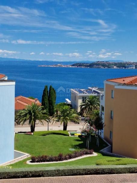 ISTRIA, SAVUDRIJA - Luxurious apartment with a panoramic view of the sea