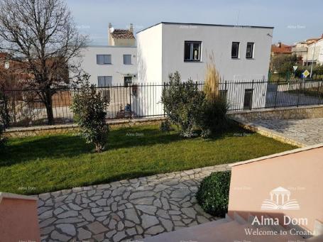 House Medulin, house with 3 apartments and a swimming pool! 200 meters to the sea and beaches!
