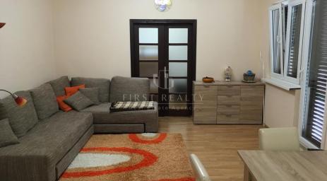 Two-bedroom apartment in the developed area of ​​Dobrota