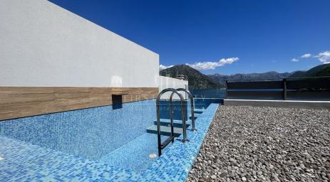 Pool Villa with Panoramic Bay View