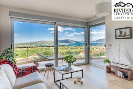 Prodaja dvosobnog stana u lukzunom kompleksu sa pogledom na more Kavac Tivat