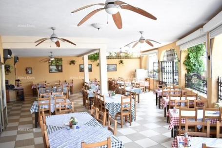 Restaurant A well-known restaurant with a terrace in Medulin is for sale