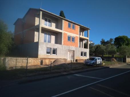 KRK, MALINSKA - Apartment house in the renovation phase, 5 separate units!