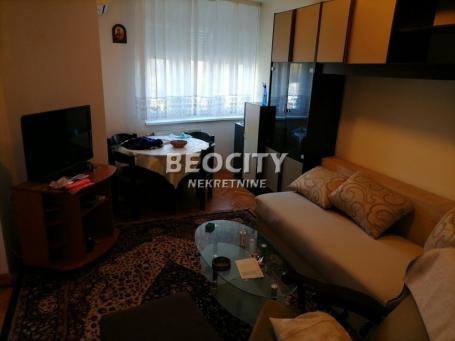 Novi Sad, Centar, Vojvođanskih brigada, 1.5, 40m2, 150000EUR