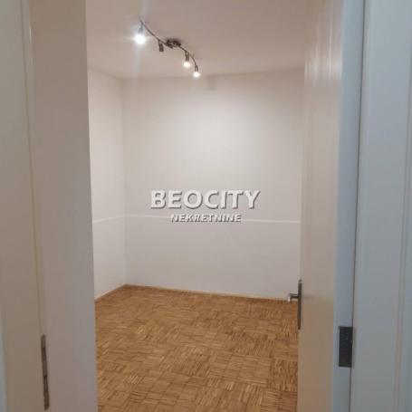 Vračar, Bulevar kralja Aleksandra, , 4.0, 84m2, 900EUR