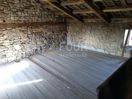 Istra, Buje - okolica, kamena starina