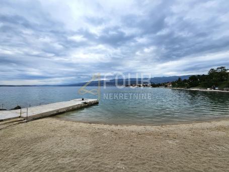 Otok Krk, Šilo, novogradnja, 39.40m2, 2s+db, lođa, pogled na more