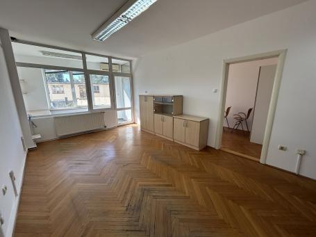 NOVI SAD - BULEVAR - 46.00 m2