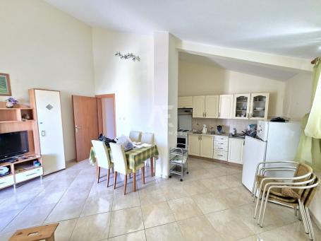 Uvala Soline, apartman drugi red od mora! ID 631