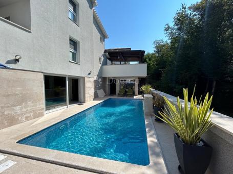 House Dobrinj, 280m2