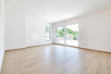 Zagreb, Šestinski dol, Vrhunski četverosoban stan s GPM 105 m2 NKP