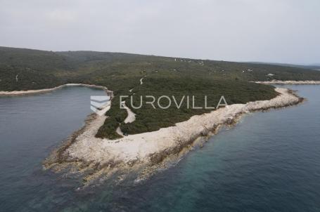 Istra, Kavran, poljoprivredna parcela 291 m², 100 m od MORA