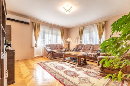 Zagreb, Borčec prekrasna obiteljska kuća 400 m² na parceli 1670 m²